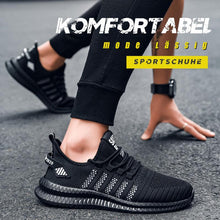 Lade das Bild in den Galerie-Viewer, Tacocood Große Sneaker aus fliegendem Strick