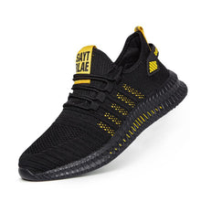 Lade das Bild in den Galerie-Viewer, Tacocood Große Sneaker aus fliegendem Strick