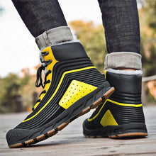 Lade das Bild in den Galerie-Viewer, Tacocood Neue Winter rutschfeste High-Top-Outdoor-Freizeitschuhe
