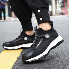 Lade das Bild in den Galerie-Viewer, Tacocood Atmungsaktive Sportschutzschuhe mit Pannenschutz
