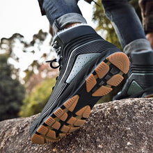 Lade das Bild in den Galerie-Viewer, Tacocood Neue Winter rutschfeste High-Top-Outdoor-Freizeitschuhe
