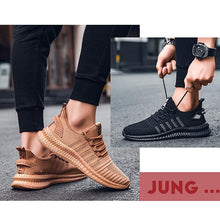 Lade das Bild in den Galerie-Viewer, Tacocood Große Sneaker aus fliegendem Strick
