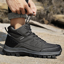Lade das Bild in den Galerie-Viewer, Tacocood Herren Plus Size Sneakers Schneeschuhe
